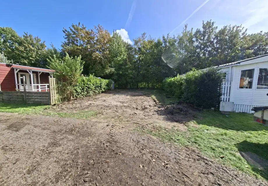 Kavel + Nieuw Chalet op camping 't Hoge Zand