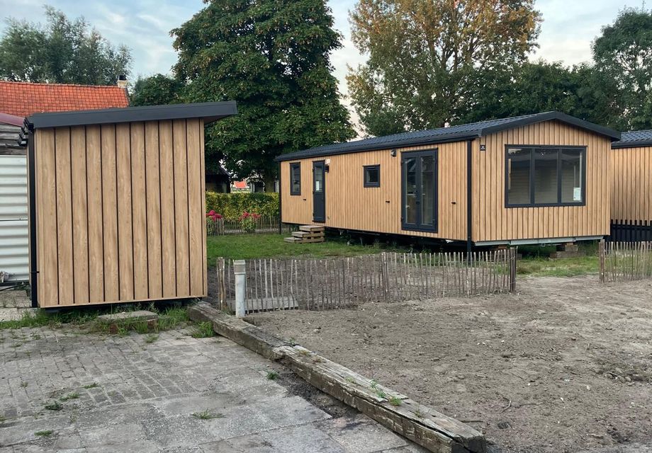 Kavel + nieuw chalet op chalet park de Oude Beuk Oostvoorne