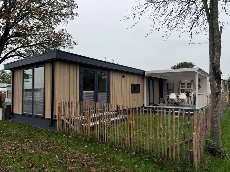 Reina Chalets Move op Camping 't Hoge Zand Sirjandsland