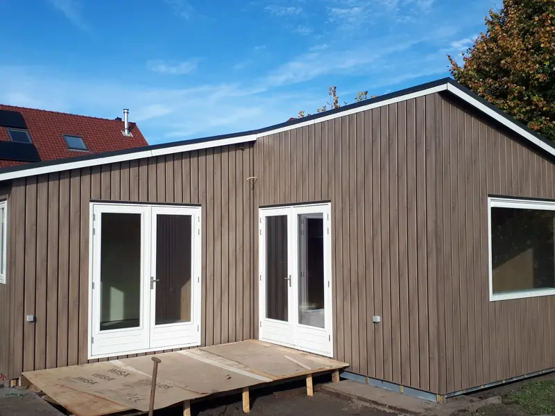 Mantelzorgwoning / L-Chalet Oostvoorne