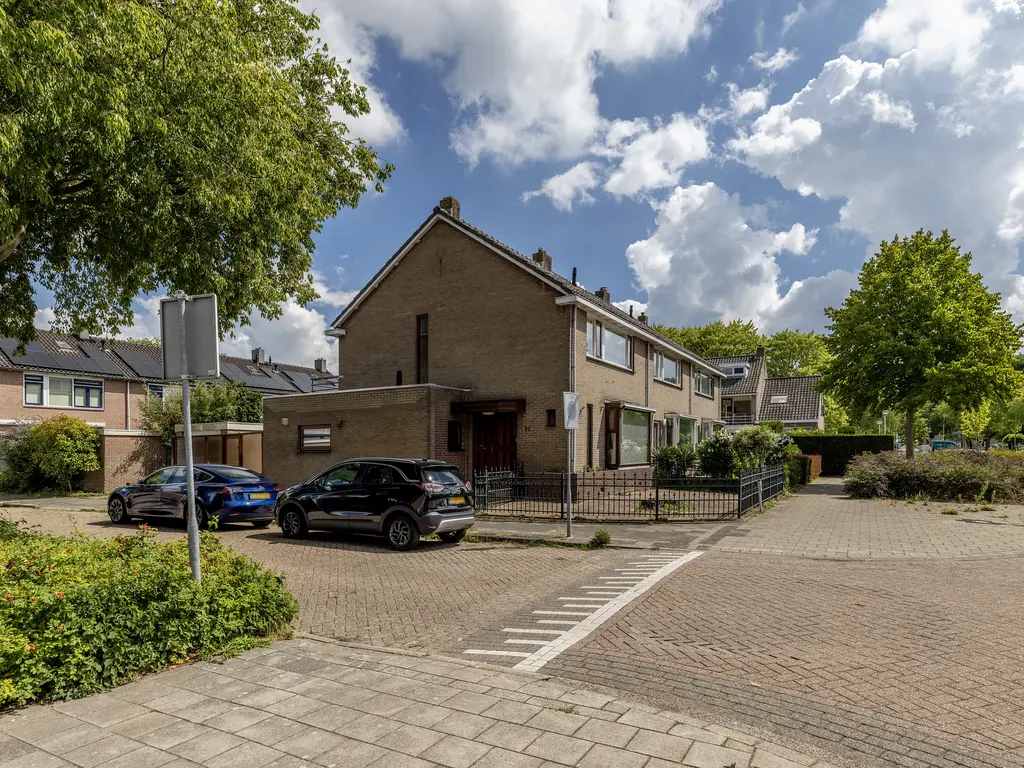 Marjoleinlaan 22, BARENDRECHT