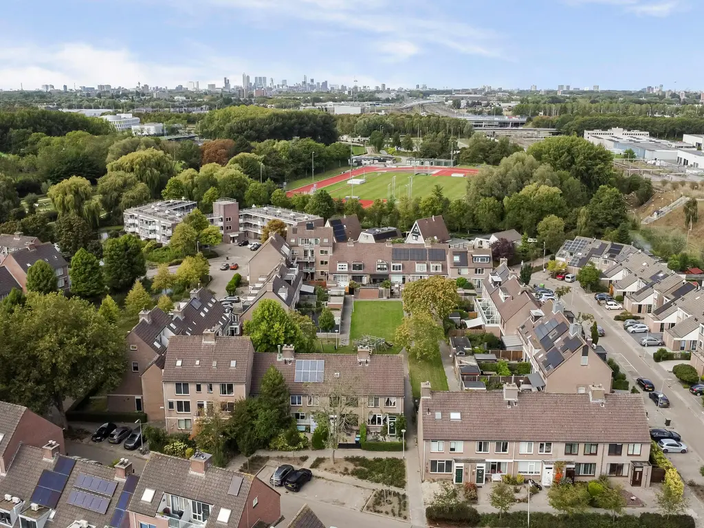 Rietgors 128, BARENDRECHT