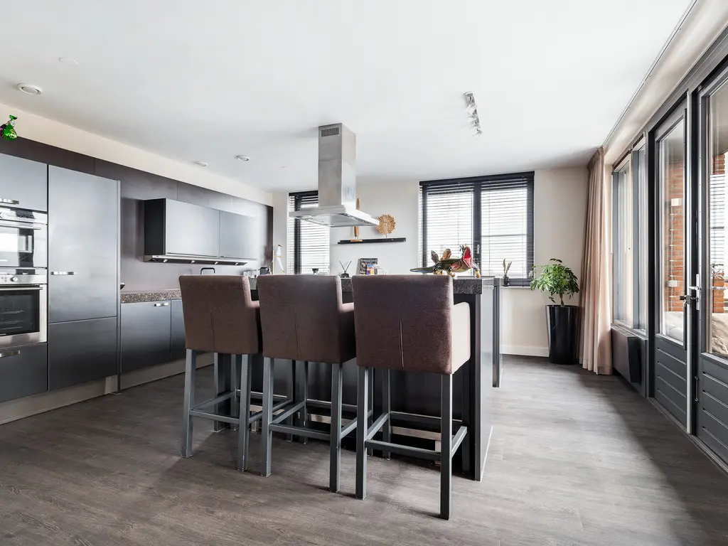 Platehaven 89, BARENDRECHT