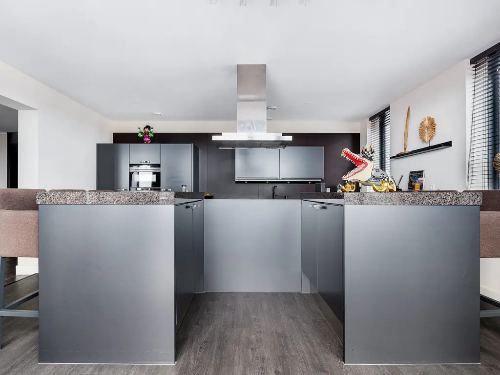 Platehaven 89, BARENDRECHT