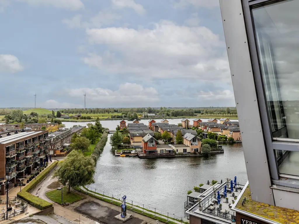 Platehaven 89, BARENDRECHT