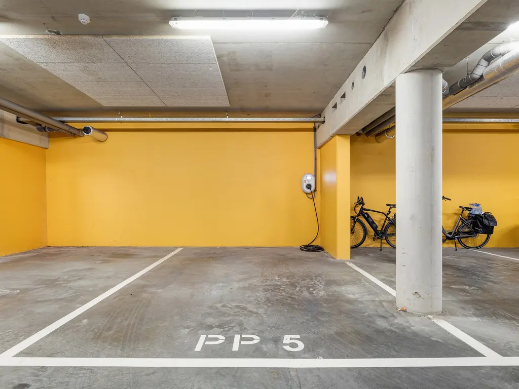 Platehaven 89, BARENDRECHT