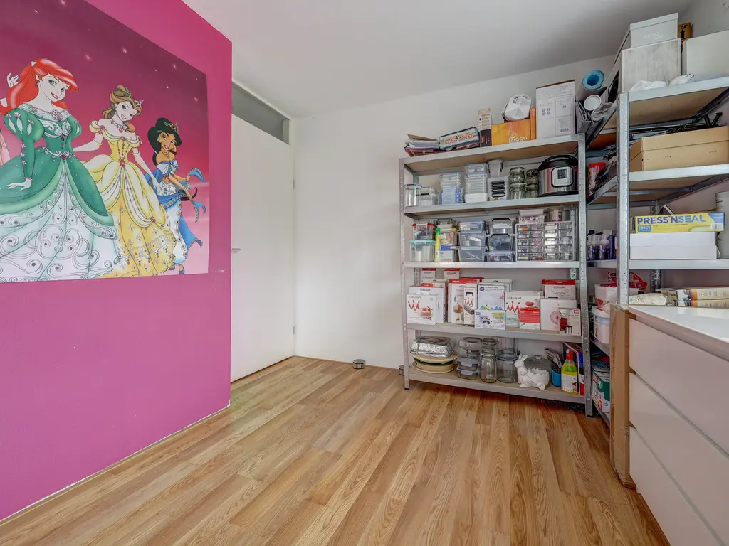 Leeuwenburg 40, BARENDRECHT