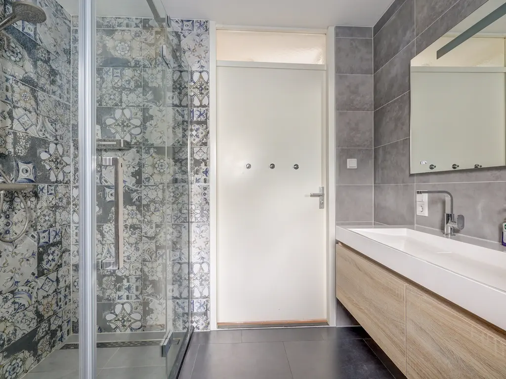 Leeuwenburg 40, BARENDRECHT