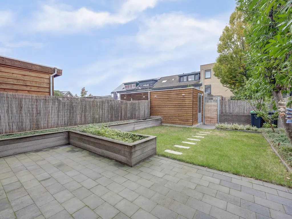 Leeuwenburg 40, BARENDRECHT