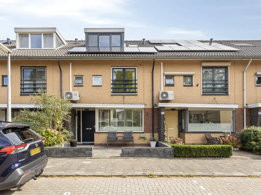 Van Doesburgveld 38, BARENDRECHT