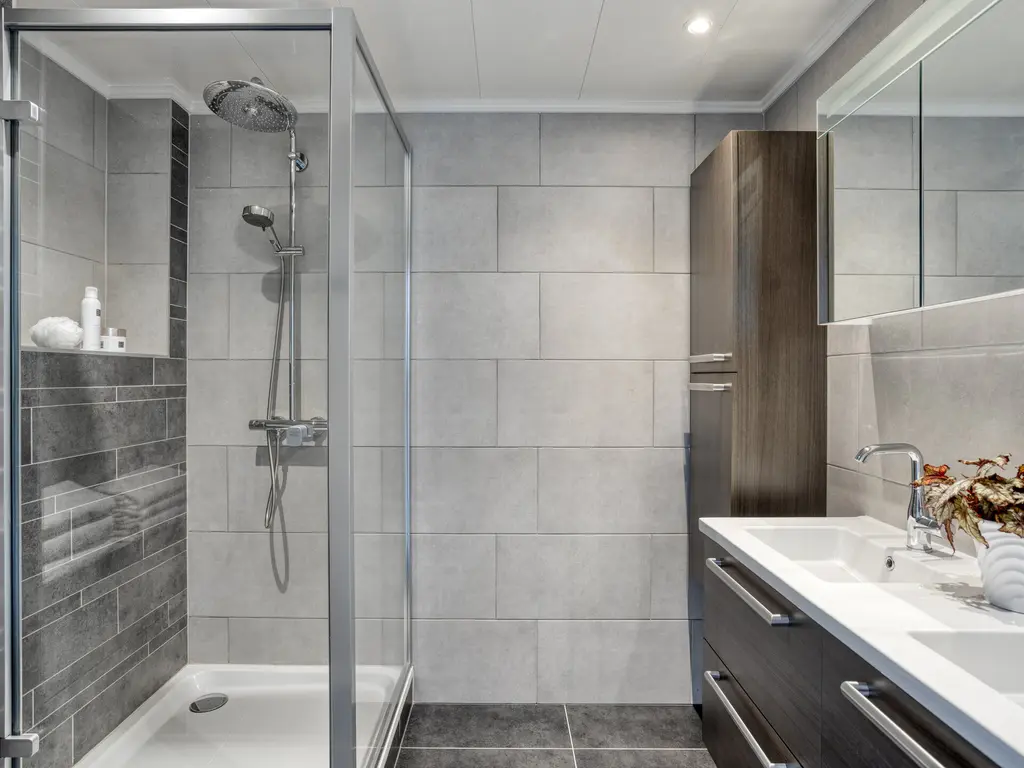 Van Doesburgveld 38, BARENDRECHT