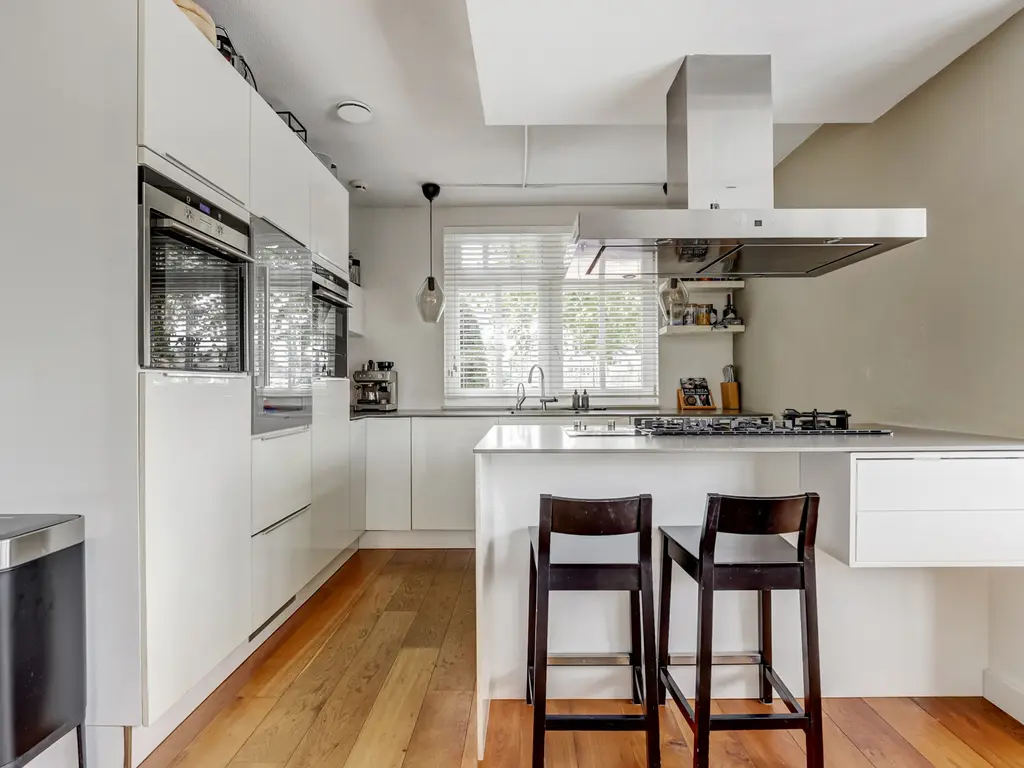 Coniferenhout 32, BARENDRECHT