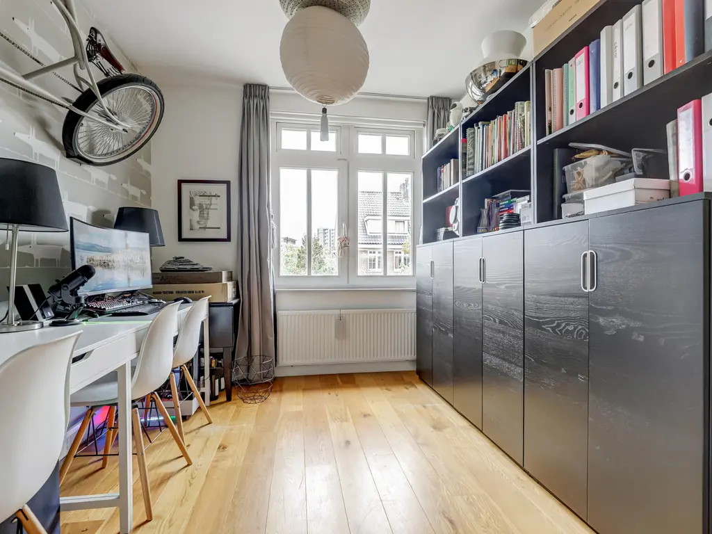 Coniferenhout 32, BARENDRECHT