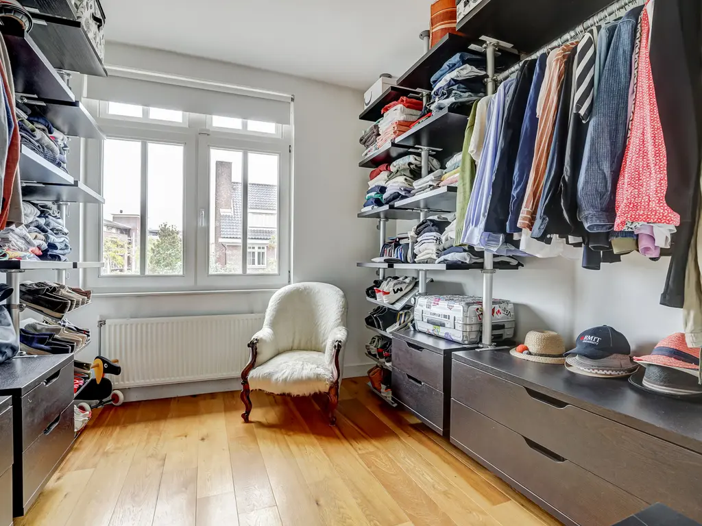 Coniferenhout 32, BARENDRECHT