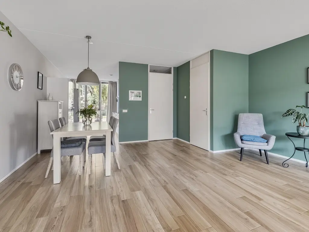 Louisapolder 44, BARENDRECHT