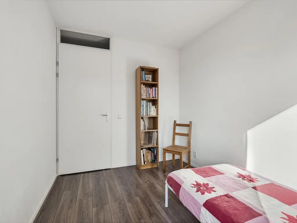 Louisapolder 44, BARENDRECHT