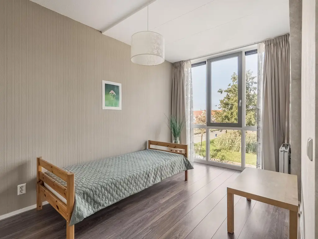 Louisapolder 44, BARENDRECHT