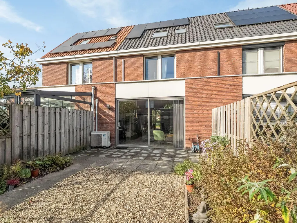 Louisapolder 44, BARENDRECHT