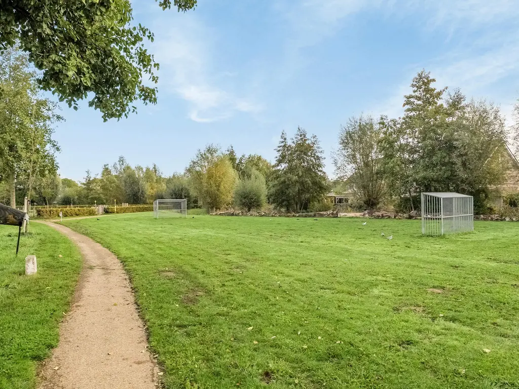 Louisapolder 44, BARENDRECHT