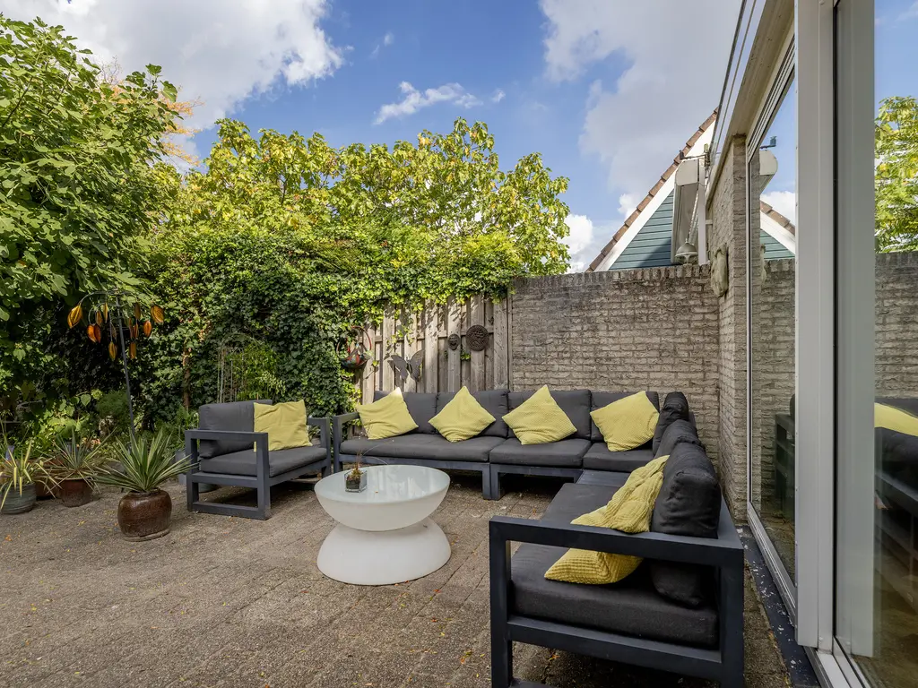 Mozartstraat 94, BARENDRECHT