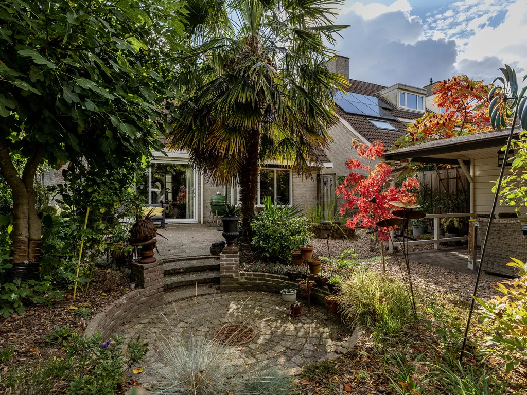 Mozartstraat 94, BARENDRECHT