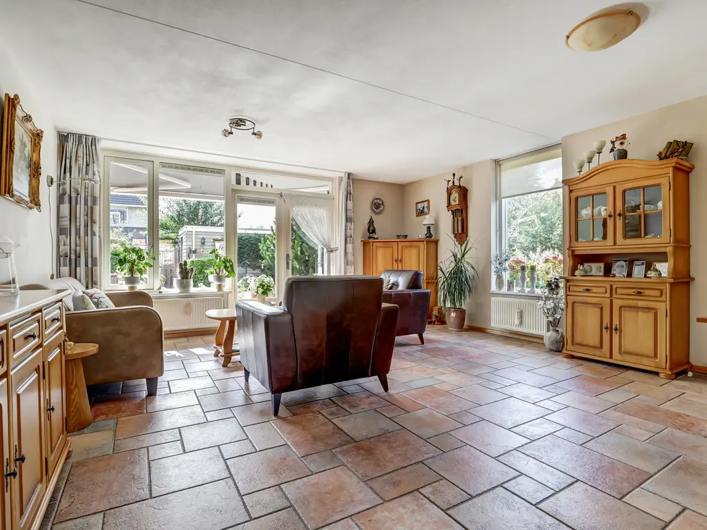 Schrijnwerkerij 23, BARENDRECHT