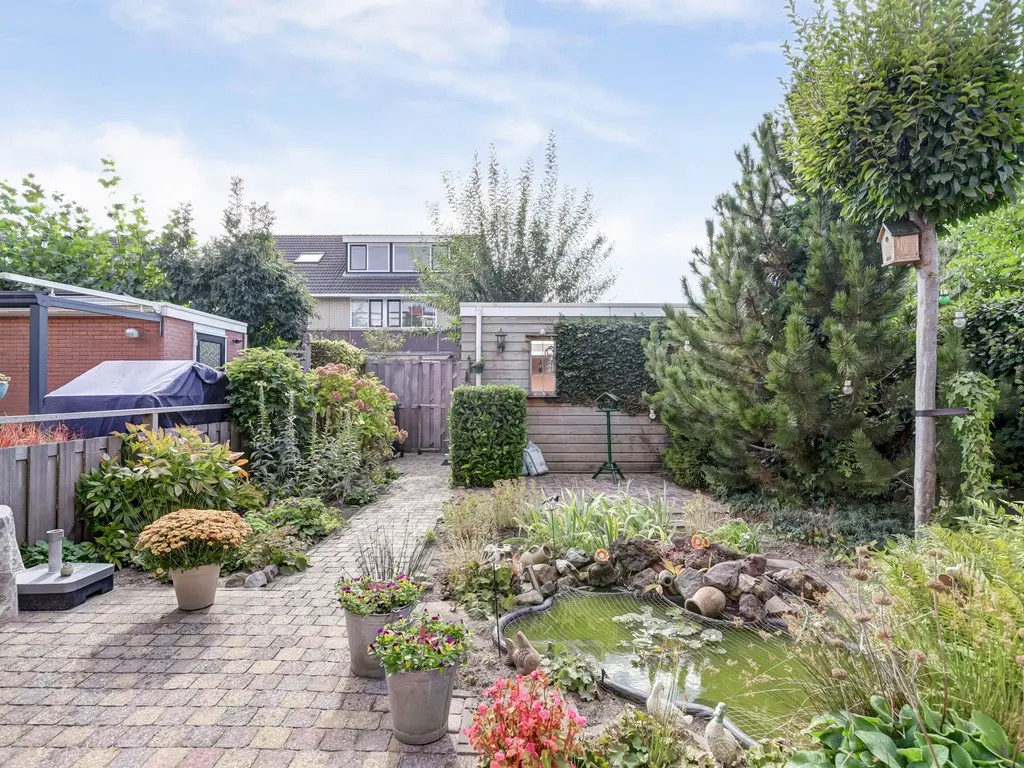 Schrijnwerkerij 23, BARENDRECHT