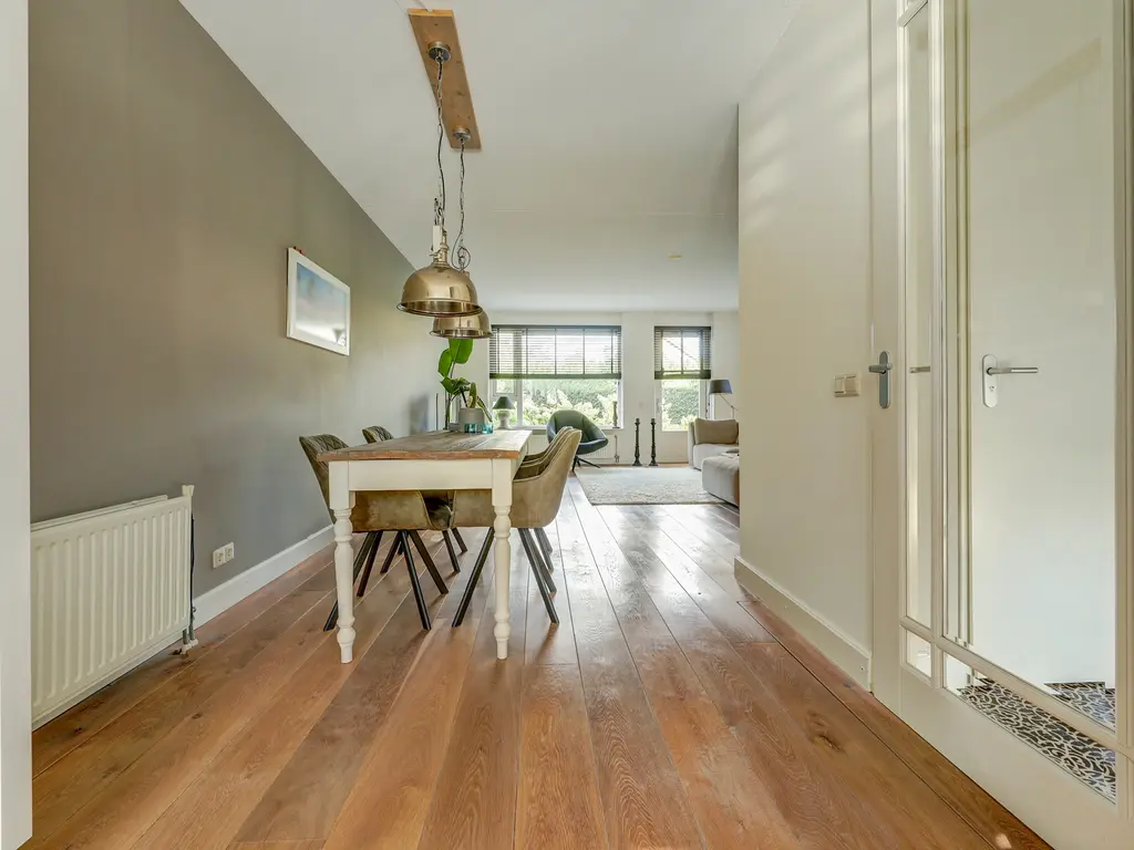 Cipreshout 12, BARENDRECHT