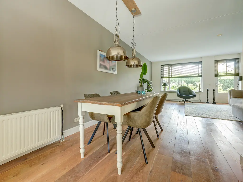 Cipreshout 12, BARENDRECHT