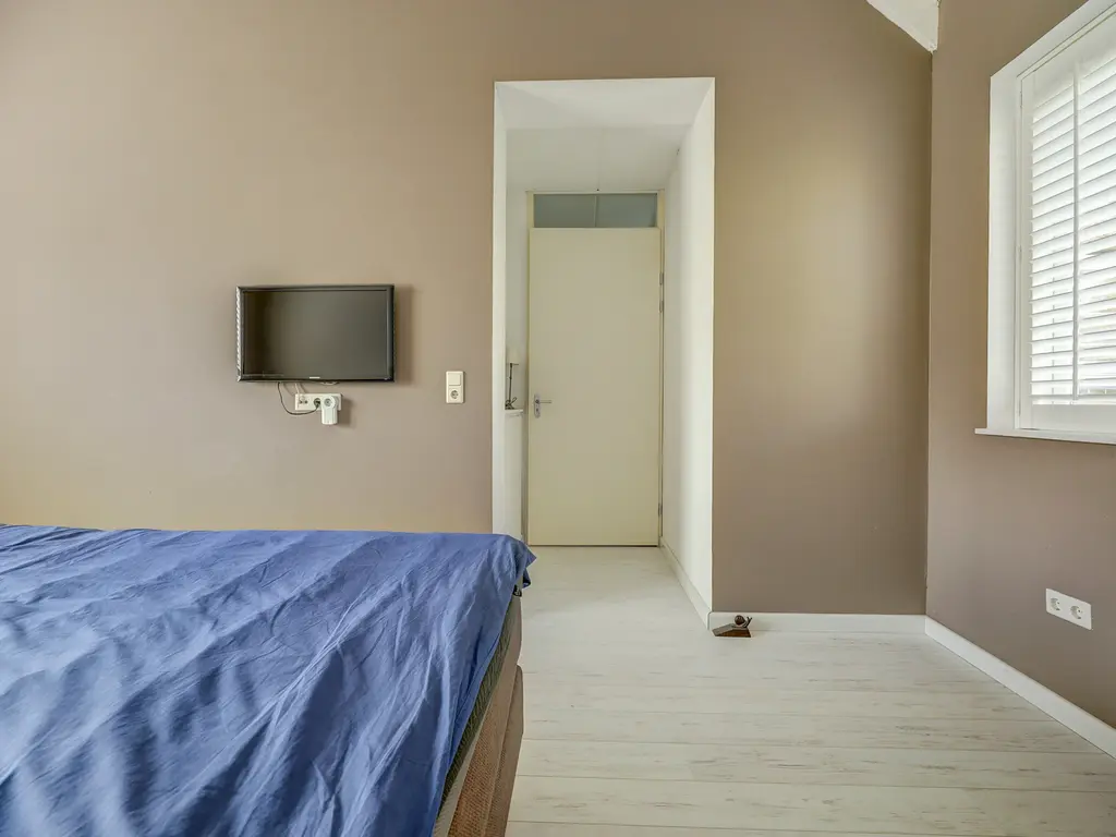 Cipreshout 12, BARENDRECHT