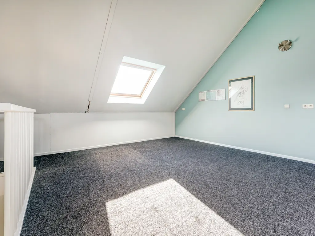 Cipreshout 12, BARENDRECHT