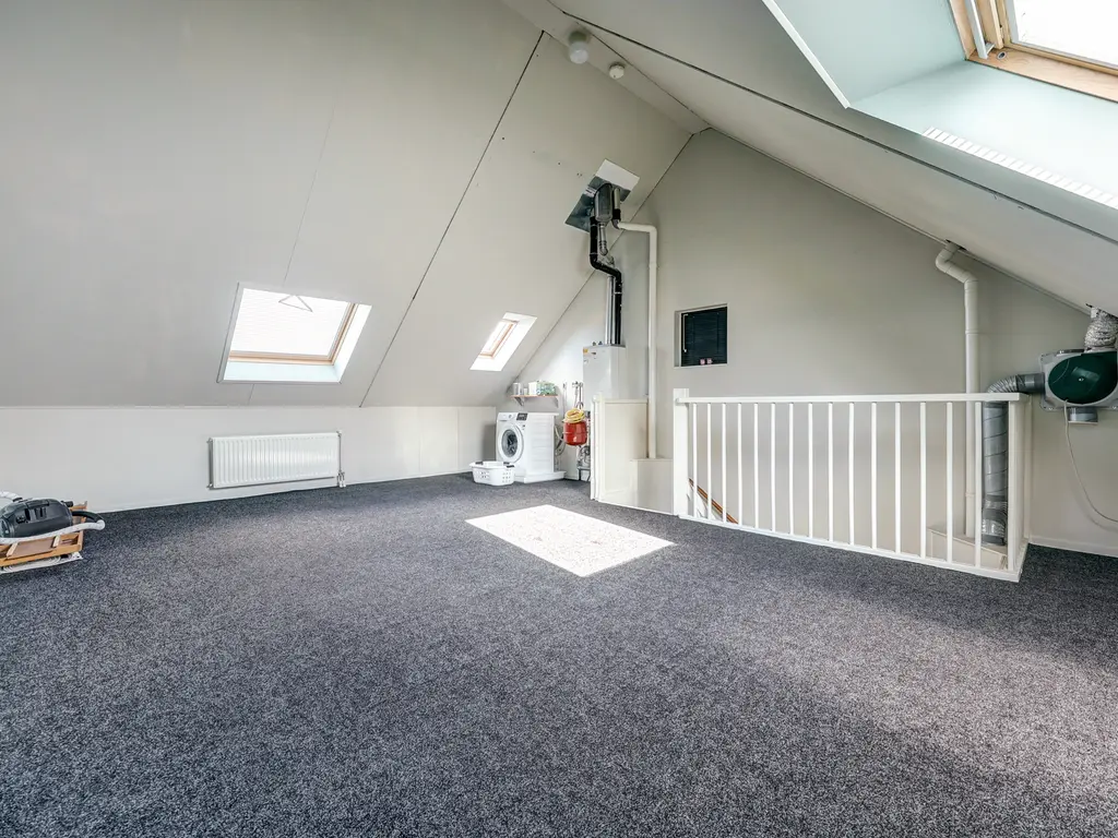 Cipreshout 12, BARENDRECHT