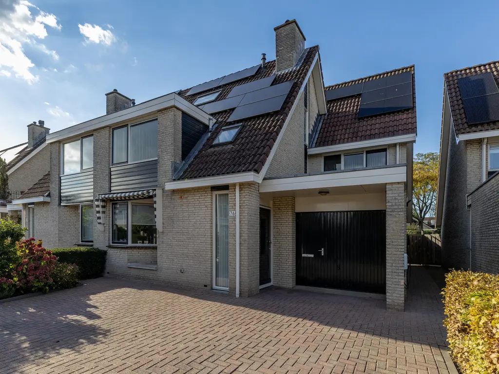 Mozartstraat 76, BARENDRECHT