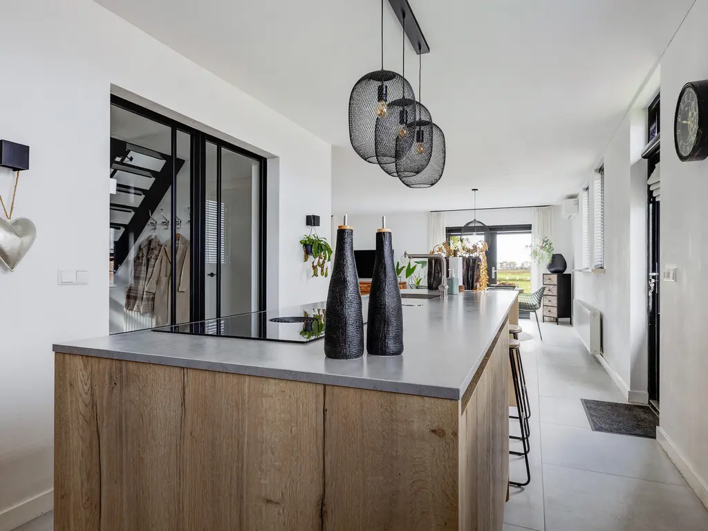 Weelsedijk 46, STRIJEN