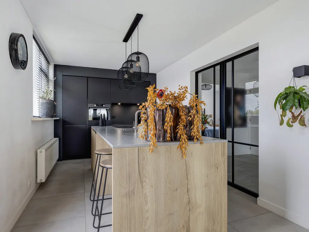 Weelsedijk 46, STRIJEN