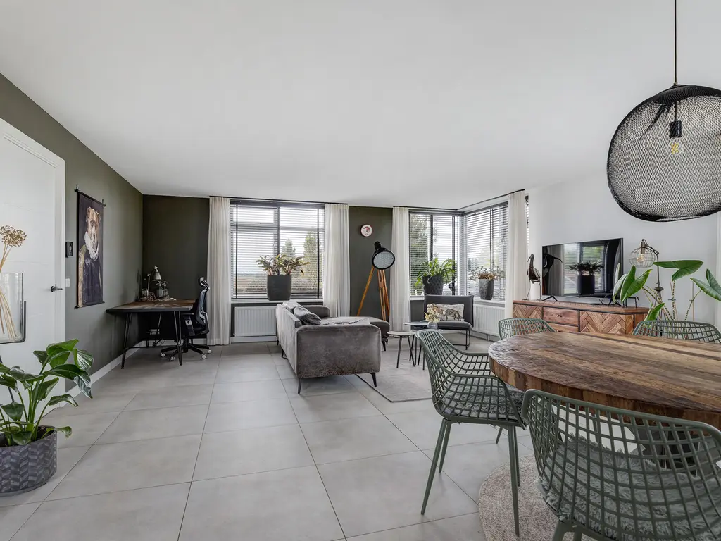 Weelsedijk 46, STRIJEN