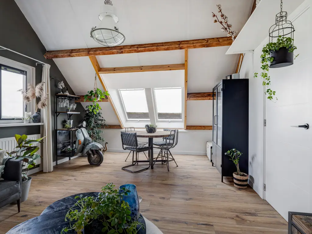 Weelsedijk 46, STRIJEN