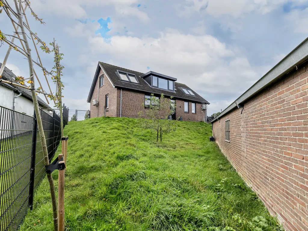 Weelsedijk 46, STRIJEN