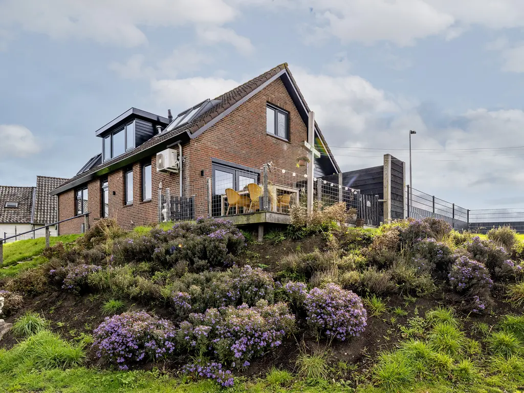 Weelsedijk 46, STRIJEN