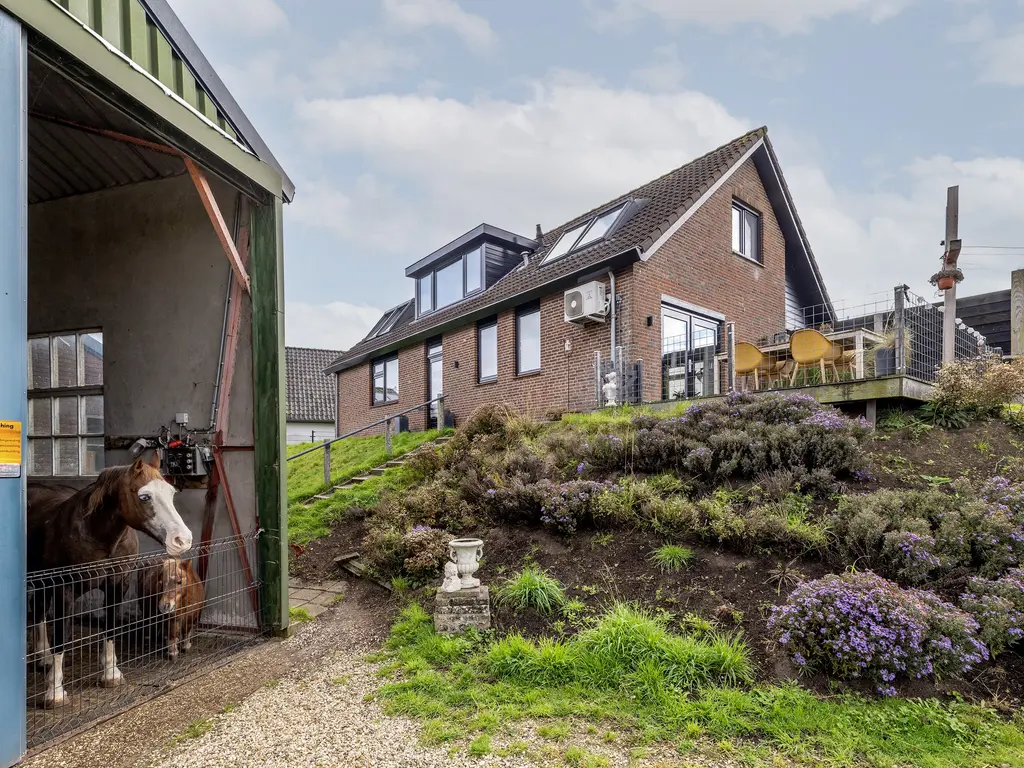 Weelsedijk 46, STRIJEN