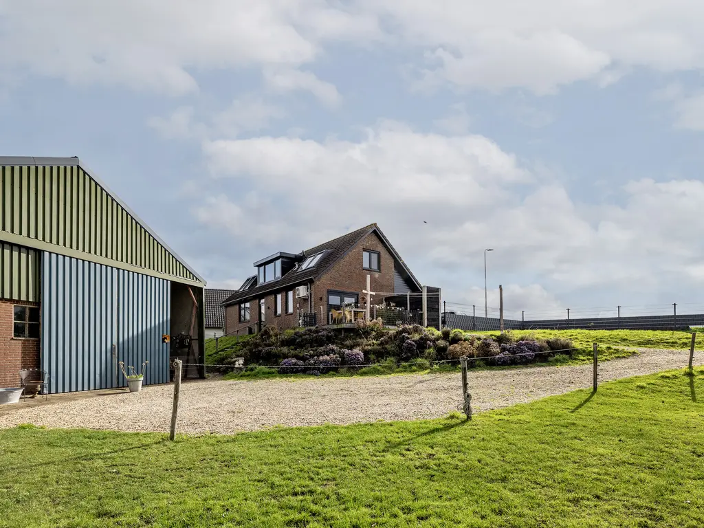 Weelsedijk 46, STRIJEN