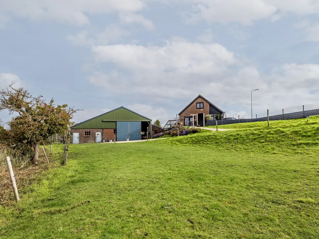 Weelsedijk 46, STRIJEN