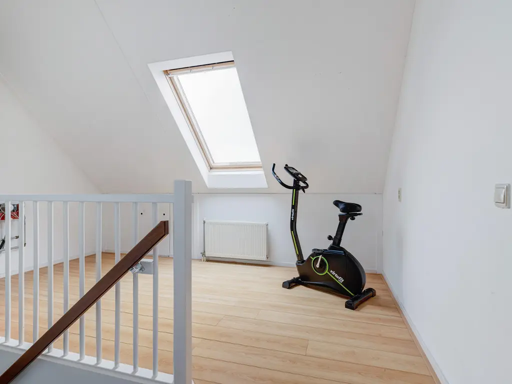 Taxushout 12, BARENDRECHT