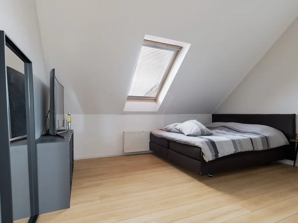 Taxushout 12, BARENDRECHT