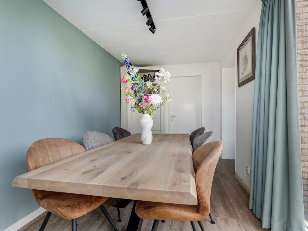 Harplaan 30, BARENDRECHT