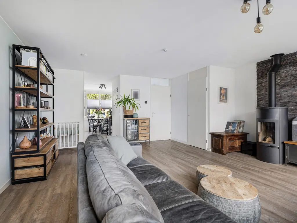 Harplaan 30, BARENDRECHT