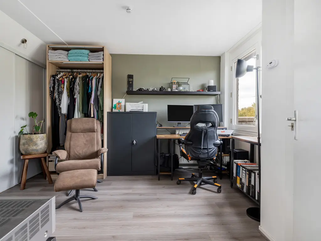 Harplaan 30, BARENDRECHT