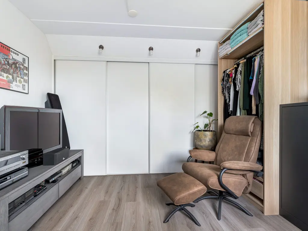 Harplaan 30, BARENDRECHT