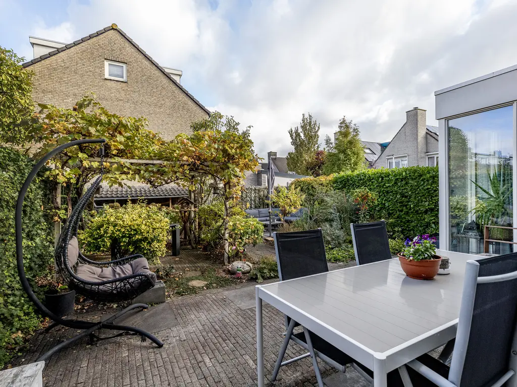 Harplaan 30, BARENDRECHT