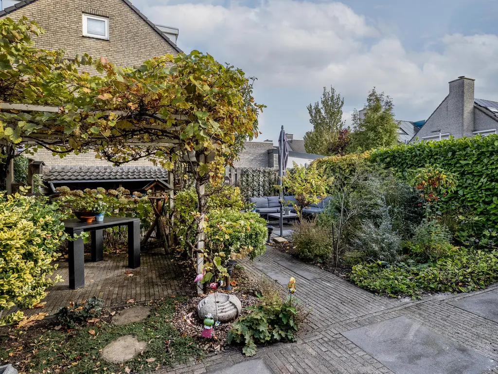 Harplaan 30, BARENDRECHT